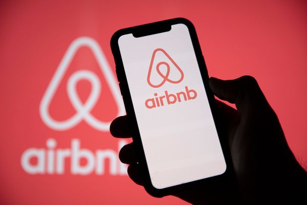 A Cautionary Tale: Woman Faces $6,864 Airbnb "Damages" Charge After Lending Her Account to a Friend